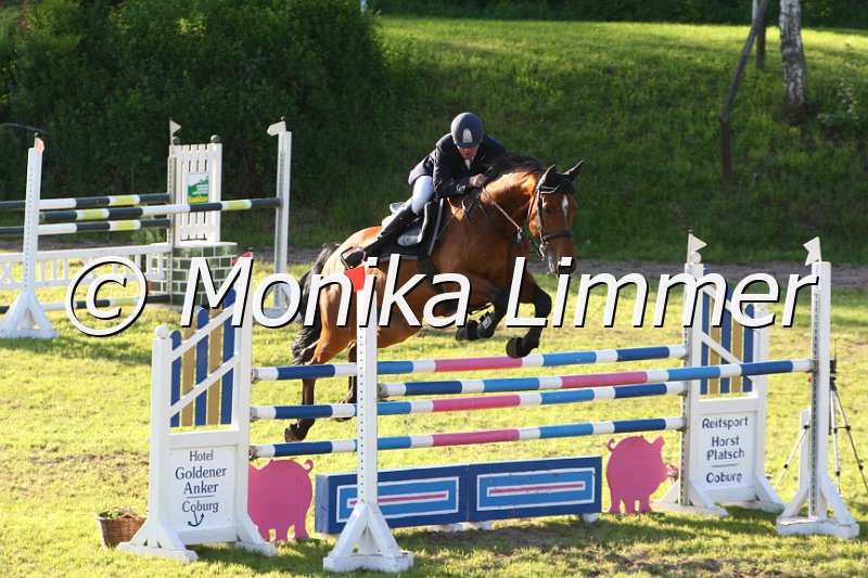 005M5973_Mr. Eduart_M Springen.JPG